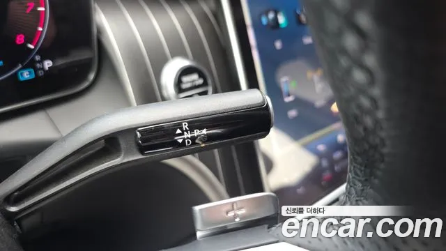 Mercedes-Benz GLC 2024 thumb 9