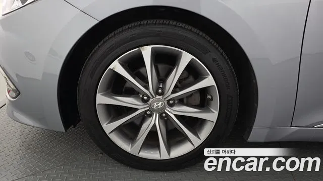 Hyundai Grandeur 2015 thumb 5