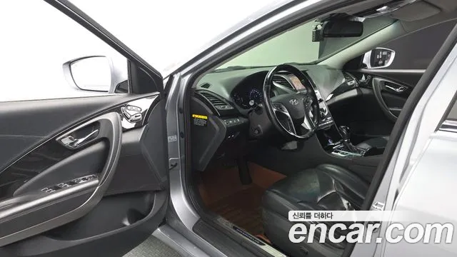 Hyundai Grandeur 2015 thumb 10