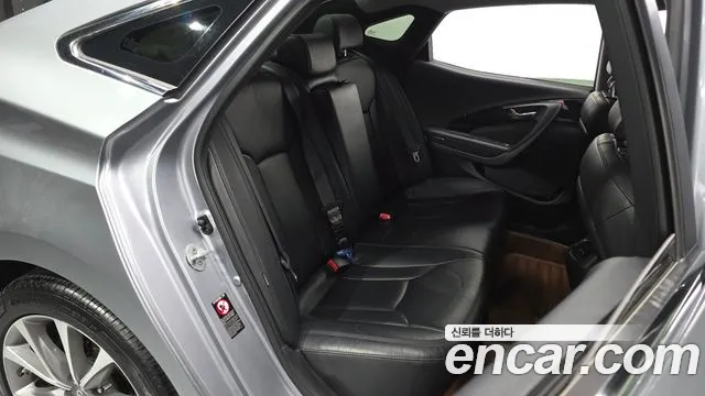 Hyundai Grandeur 2015 thumb 12