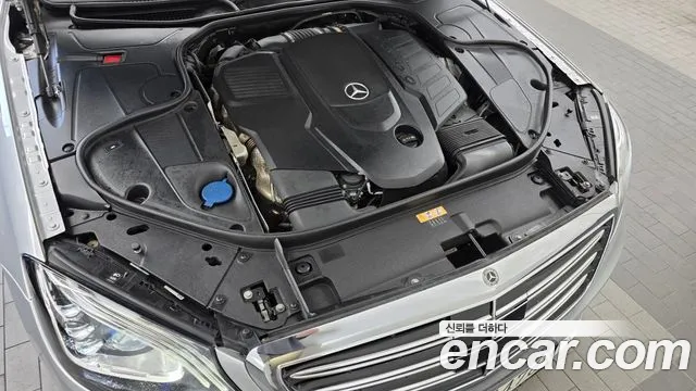 Mercedes-Benz S-Класс 2017 thumb 6