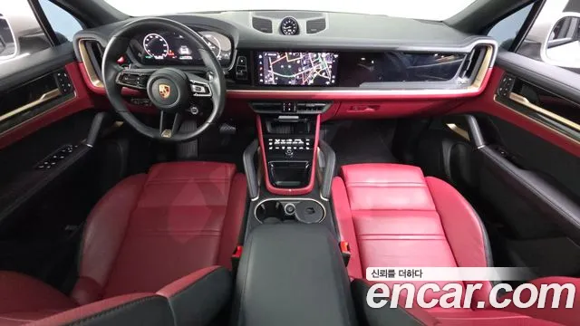 Porsche Cayenne 2024 thumb 6