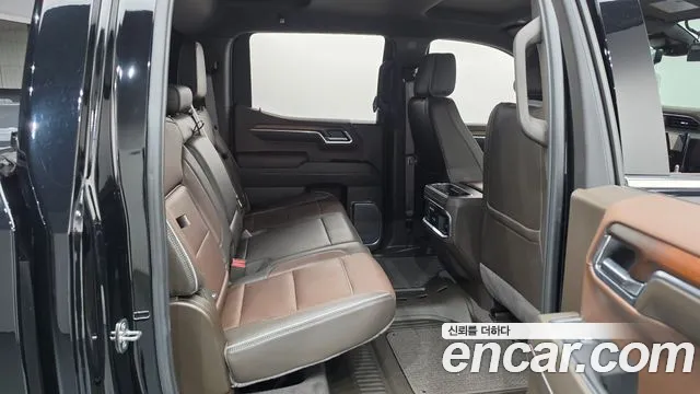 GMC Sierra 2024 thumb 11