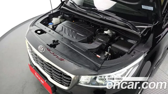 Kia Carnival 2019 thumb 6