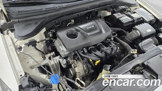 Hyundai Avante 2016 thumb 6