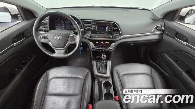 Hyundai Avante 2016 thumb 7
