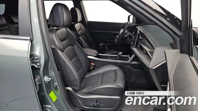 KG_Mobility_Ssangyong Torres 2022 thumb 12