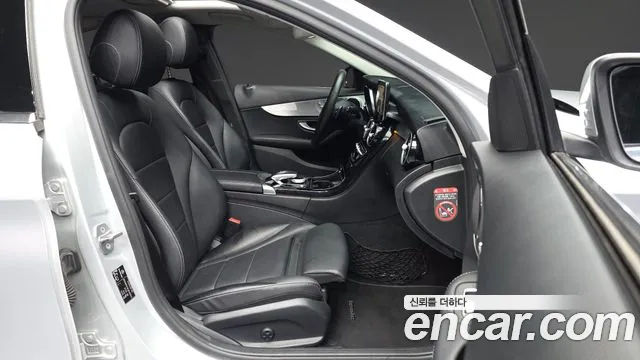Mercedes-Benz C-Класс 2018 thumb 11