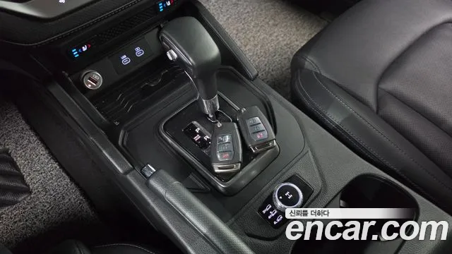 KG_Mobility_Ssangyong Rexton 2023 thumb 9