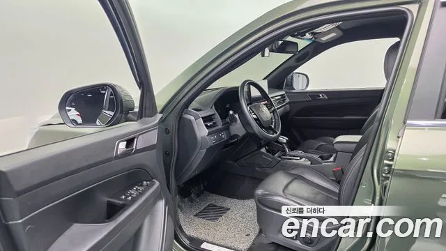 KG_Mobility_Ssangyong Rexton 2023 thumb 10