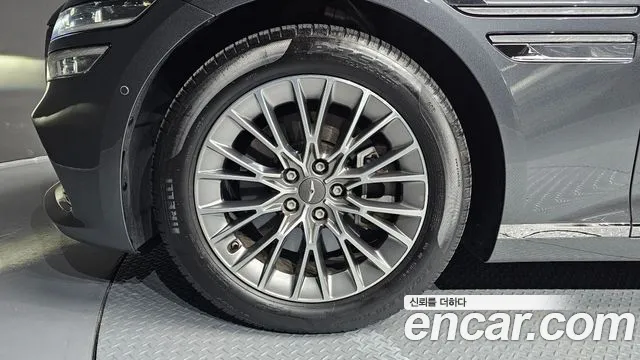 Genesis G80 2020 thumb 5