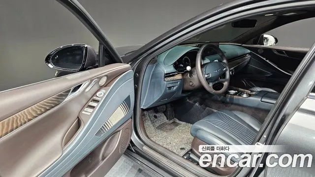 Genesis G80 2020 thumb 10