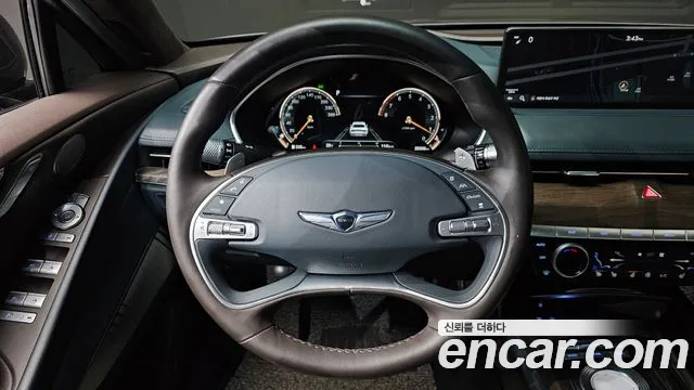 Genesis G80 2020 thumb 12
