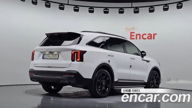 Kia Sorento 2023 thumb 2