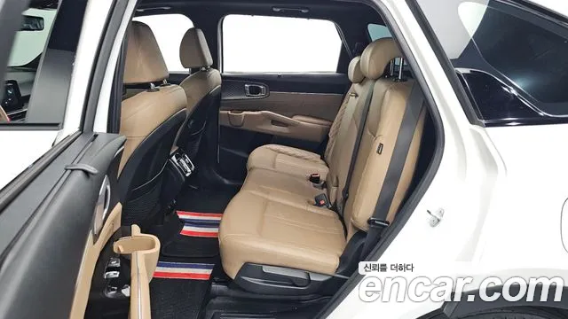 Kia Sorento 2023 thumb 11