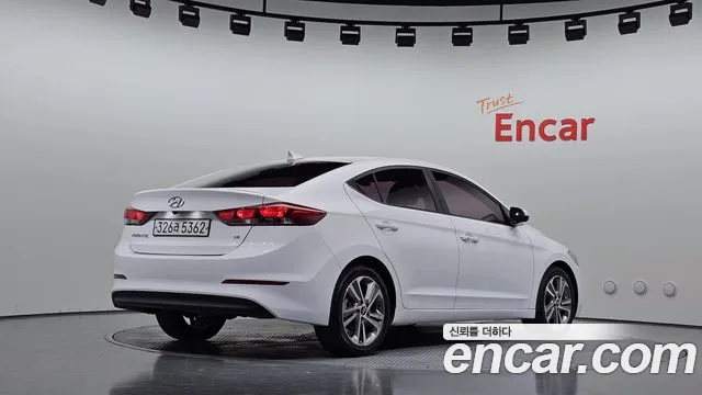 Hyundai Avante 2018 thumb 2