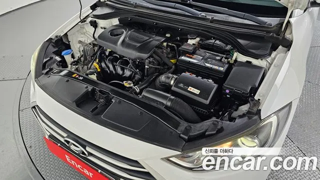 Hyundai Avante 2018 thumb 6