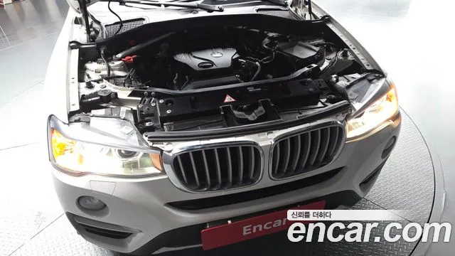 BMW X4 2015 thumb 5