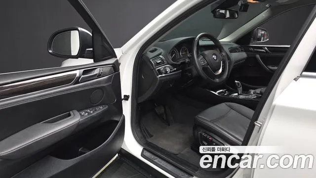 BMW X4 2015 thumb 9