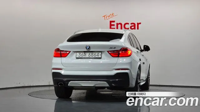 BMW X4 2018 thumb 4