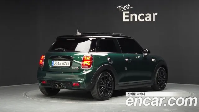 MINI Hatch 2018 thumb 2