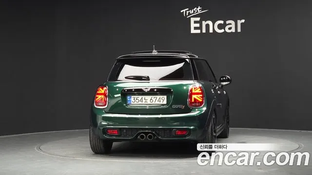 MINI Hatch 2018 thumb 4
