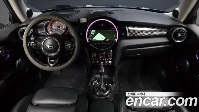 MINI Hatch 2018 thumb 7