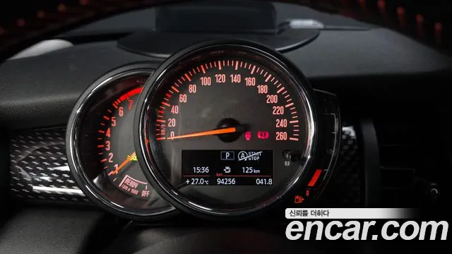 MINI Hatch 2018 thumb 8