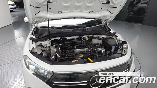 Mercedes-Benz EQA 2022 thumb 5