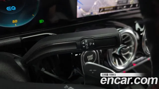 Mercedes-Benz EQA 2022 thumb 8