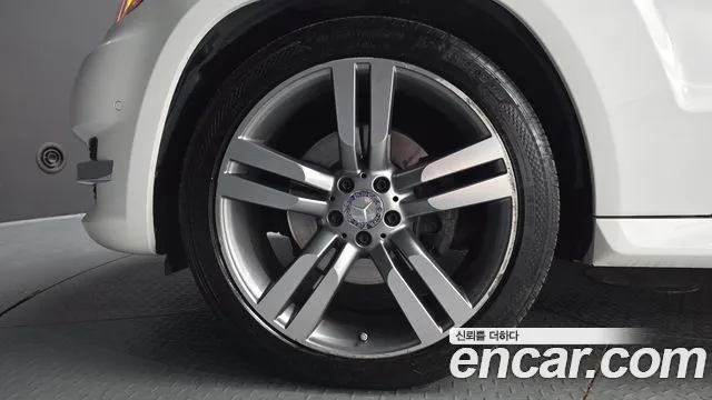 Mercedes-Benz GLK-Class 2014 thumb 4