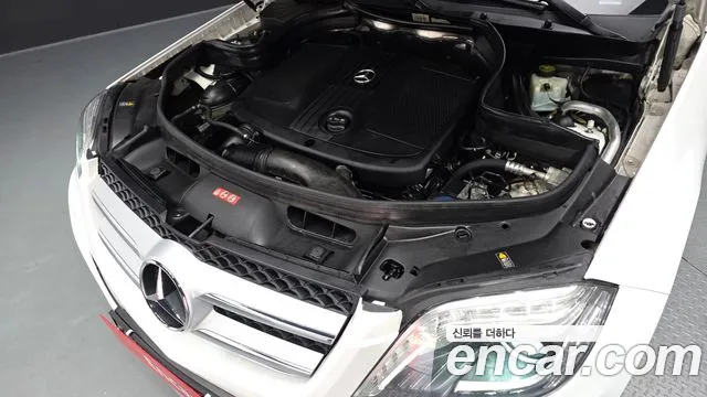 Mercedes-Benz GLK-Class 2014 thumb 5