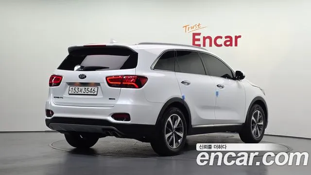 Kia Sorento 2018 thumb 2