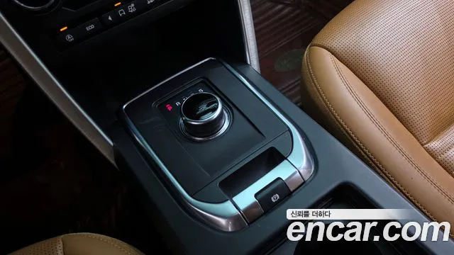 Land Rover Discovery Sport 2019 thumb 9