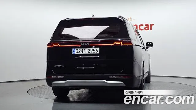 Kia Carnival 2022 thumb 4