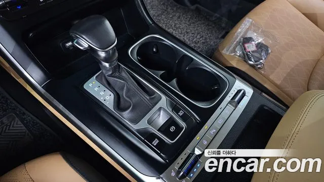 Kia Carnival 2022 thumb 9