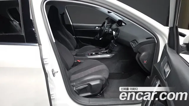 Peugeot 308 2019 thumb 11