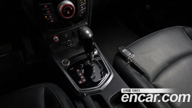 KG_Mobility_Ssangyong TIBOLI 2018 thumb 9