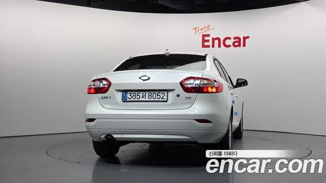 Renault-KoreaSamsung Fluence 2013 thumb 4