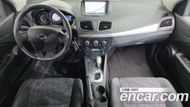 Renault-KoreaSamsung Fluence 2013 thumb 7