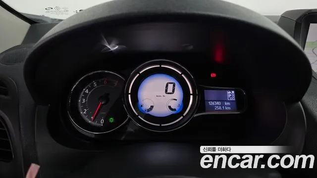 Renault-KoreaSamsung Fluence 2013 thumb 8