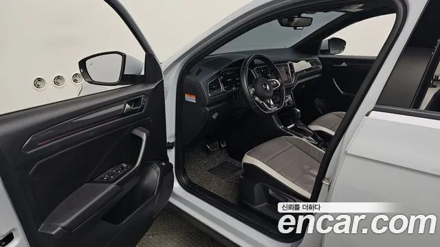 Volkswagen T-Roc 2021 thumb 9