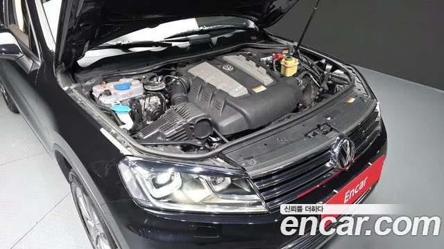 Volkswagen Touareg 2016 thumb 6