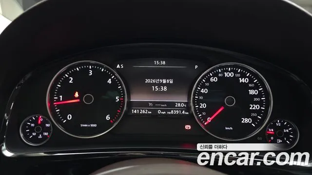 Volkswagen Touareg 2016 thumb 8
