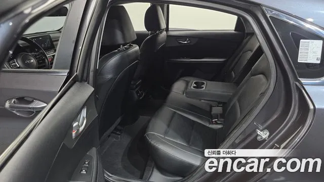 Kia K3 2019 thumb 12