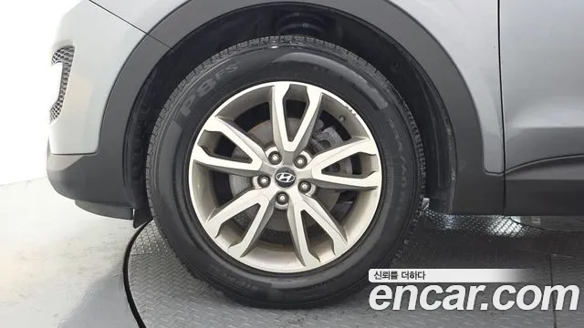 Hyundai Santa Fe 2014 thumb 5