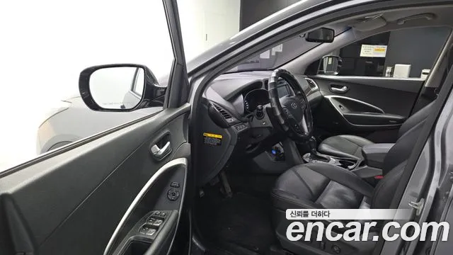 Hyundai Santa Fe 2014 thumb 10