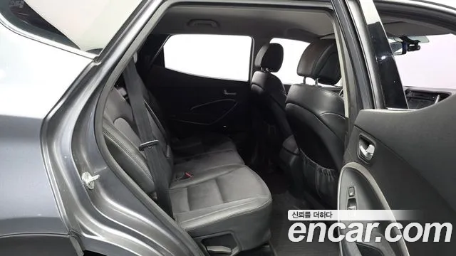 Hyundai Santa Fe 2014 thumb 12