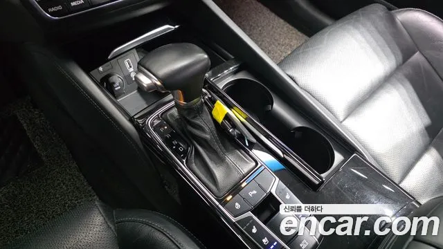 Kia K7 2017 thumb 9