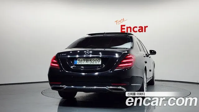 Mercedes-Benz S-Класс 2019 thumb 4